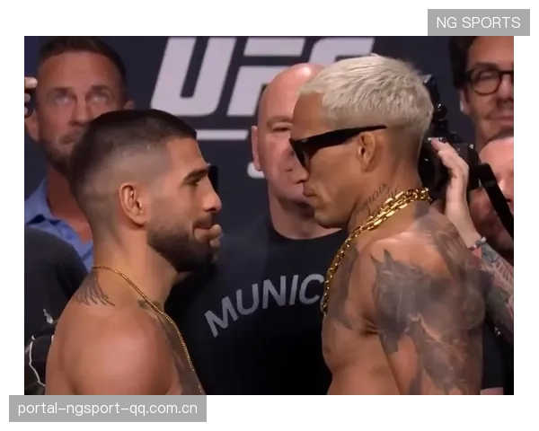UFC拳手被一击打懵仍坚持不倒，硬汉精神令人震撼